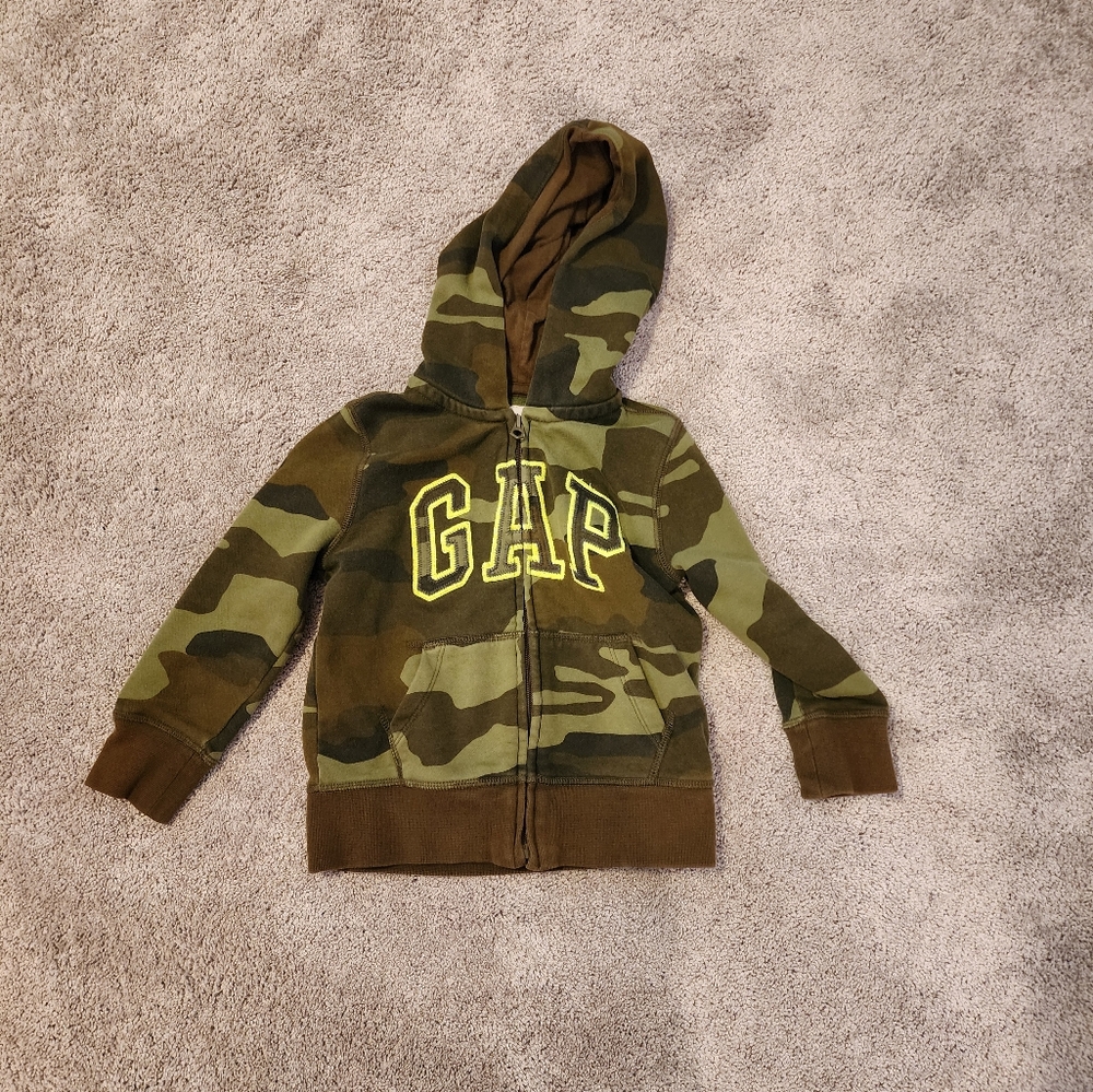 GAP Kids Logo Camo Zip-Up Hoodie